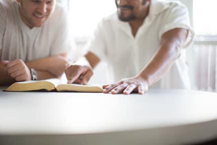 menoto-med christian discipleship two men study